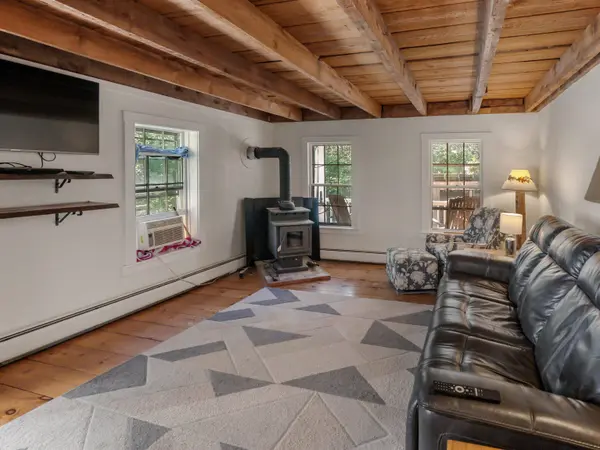 1326 Curtis Hollow RD, Woodstock, VT 05091