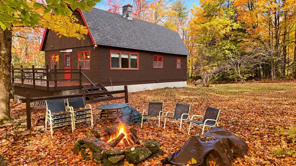 123 Powerhouse RD, Chittenden, VT 05737