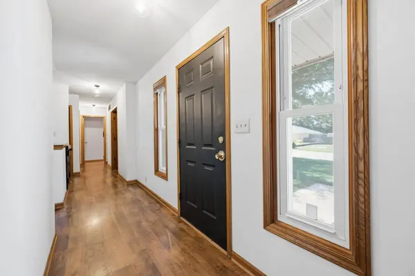 1300 E Cresthill Rd, Derby, KS 67037-2169