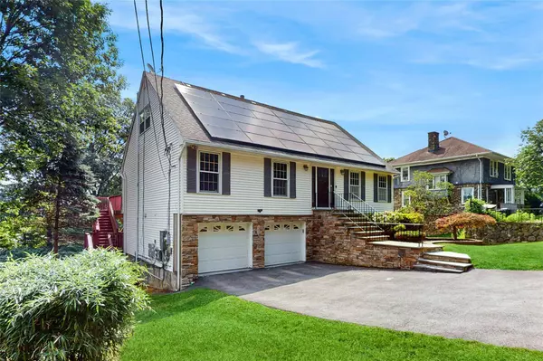 10 Sunset HTS, Monroe, NY 10950