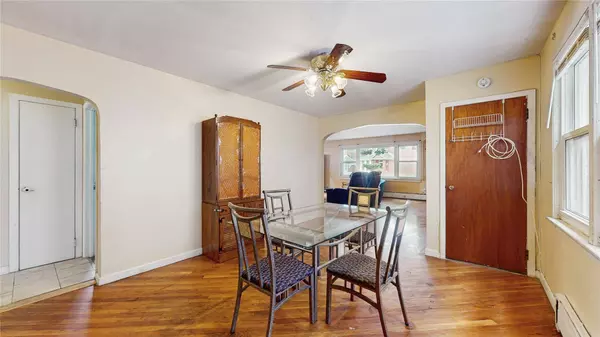 987 E 42nd ST, Brooklyn, NY 11210