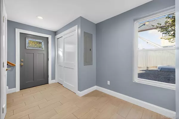 16 Mountain AVE, Highland Falls, NY 10928