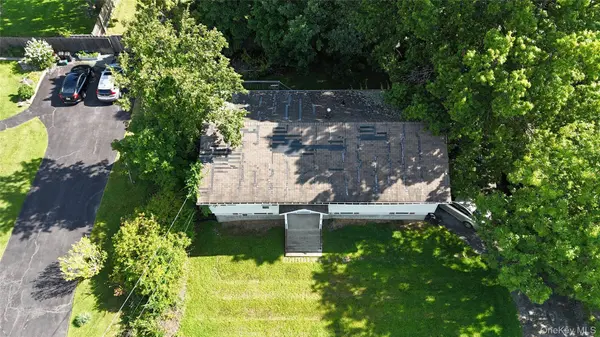 72 Lake Region BLVD, Monroe, NY 10950