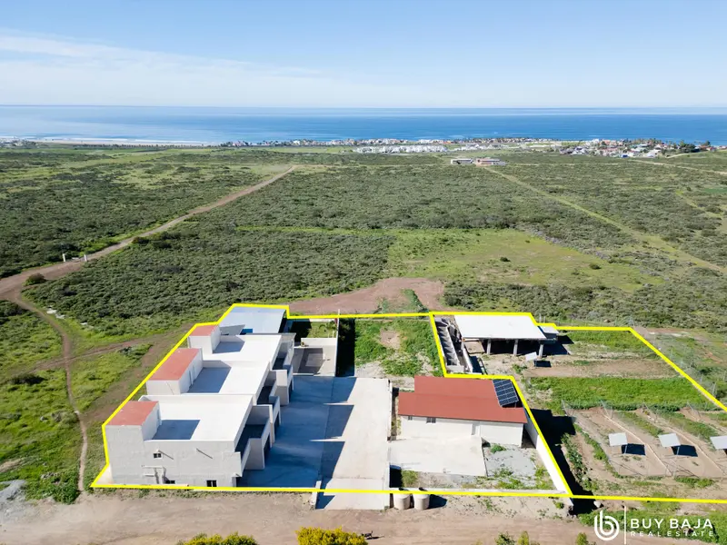 La Mision #225-227, Ensenada, Baja 22765