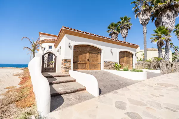 Ensenada, Baja 22765,Punta Piedra #5A