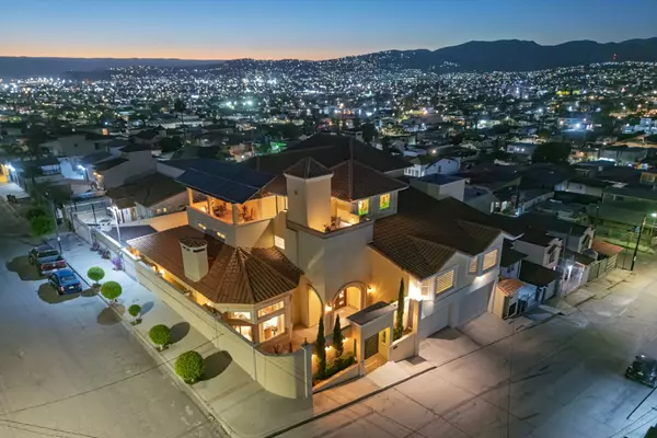 Ensenada, Baja 22880,Calle Sexta #486