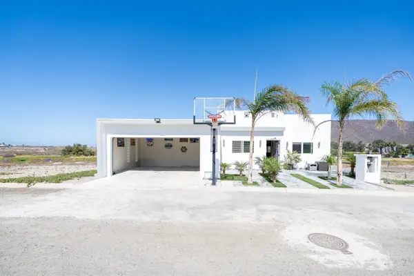 Puerto Salina #14, Ensenada, Baja 22765