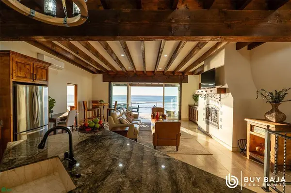 11 Plaza del Mar, Playas De Rosarito, 22746