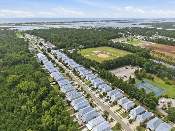 Can Overpricing a Home Actually Cause It to Sell for Less?