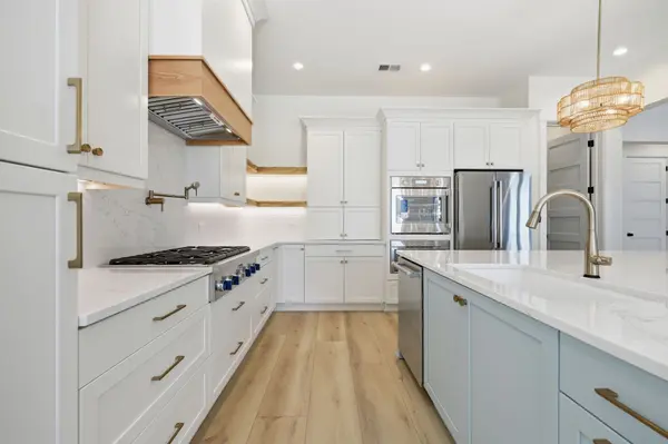 Should I Replace Old Kitchen Appliances Before Selling My Home in Coastal North Carolina?