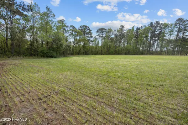 L12 Five Mile RD, Richlands, NC 28574