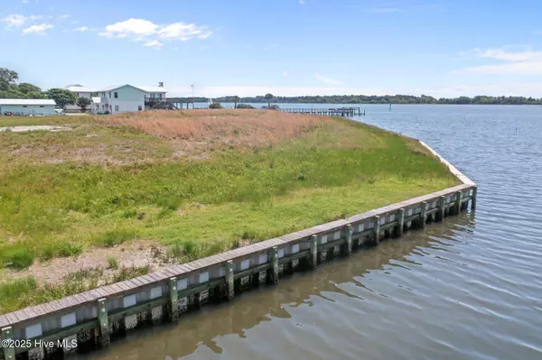 253 Betha ST, Holly Ridge, NC 28445