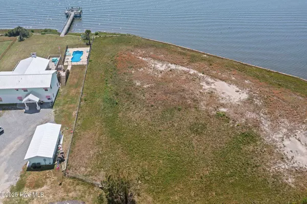 249 Bethea ST, Holly Ridge, NC 28445