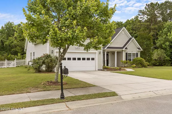 120 Leyland WAY, Hampstead, NC 28443