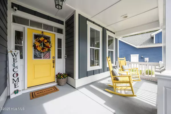 222 Twining Rose LN, Holly Ridge, NC 28445