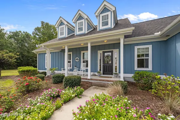 128 Kings Harbor DR, Holly Ridge, NC 28445