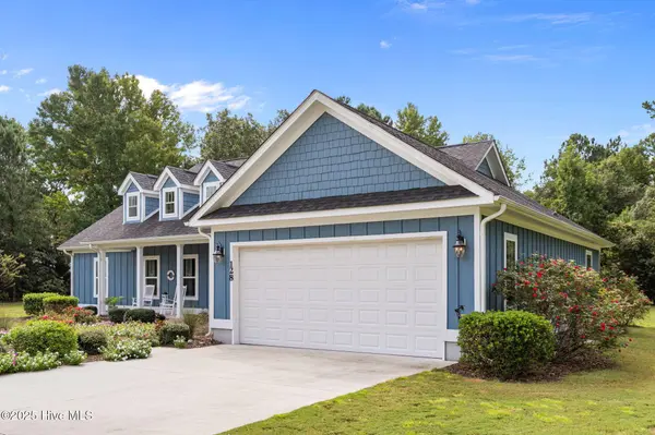 128 Kings Harbor DR, Holly Ridge, NC 28445