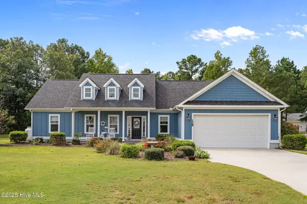 128 Kings Harbor DR, Holly Ridge, NC 28445