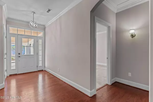 6097 Shore Park DR, Leland, NC 28451