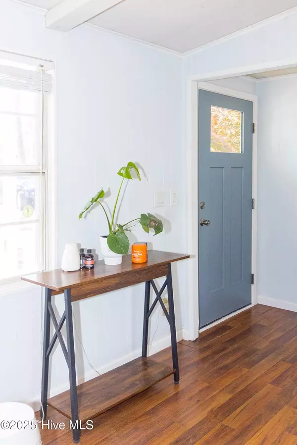 312 Peanut RD, Hampstead, NC 28443