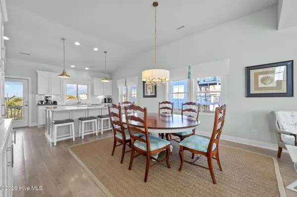 26 Porpoise PL, North Topsail Beach, NC 28460