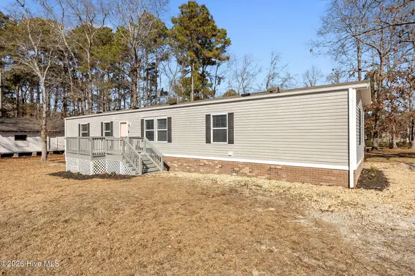 410 Fawn DR, Hampstead, NC 28443