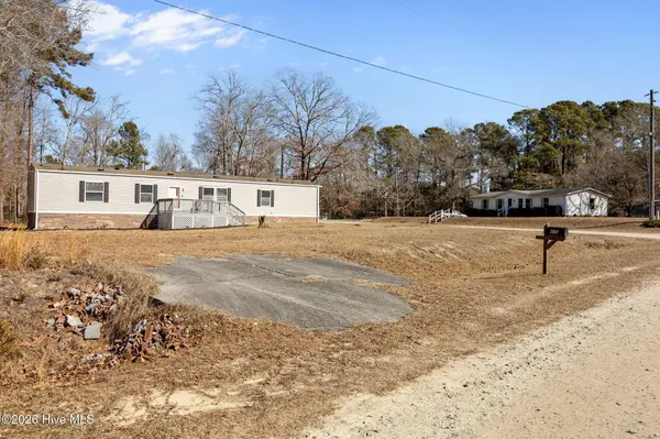 410 Fawn DR, Hampstead, NC 28443