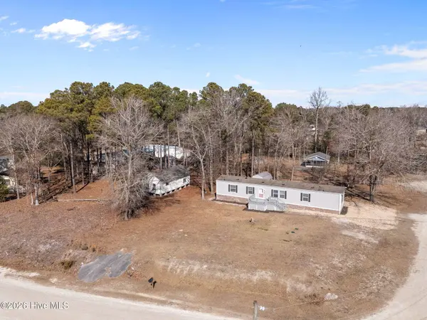 410 Fawn DR, Hampstead, NC 28443