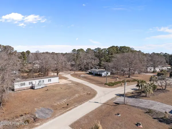 410 Fawn DR, Hampstead, NC 28443