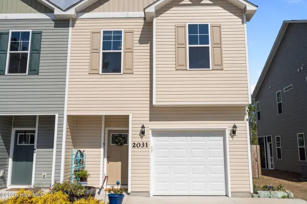 2031 Folkstone Woods LN, Holly Ridge, NC 28445