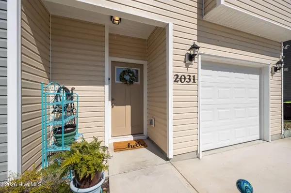 2031 Folkstone Woods LN, Holly Ridge, NC 28445