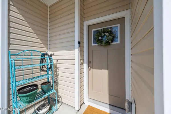 2031 Folkstone Woods LN, Holly Ridge, NC 28445