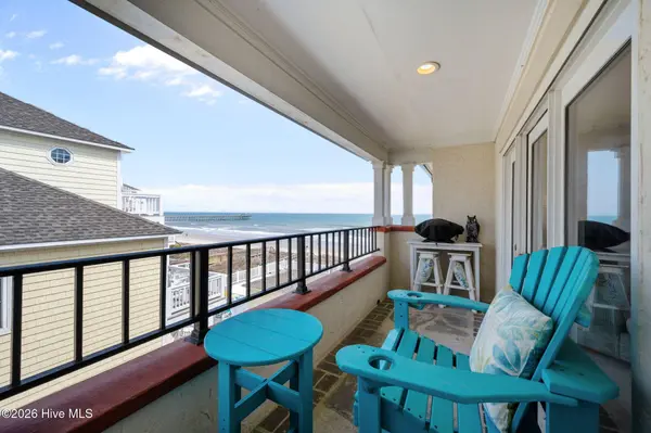 790 New River Inlet RD #320b, North Topsail Beach, NC 28460