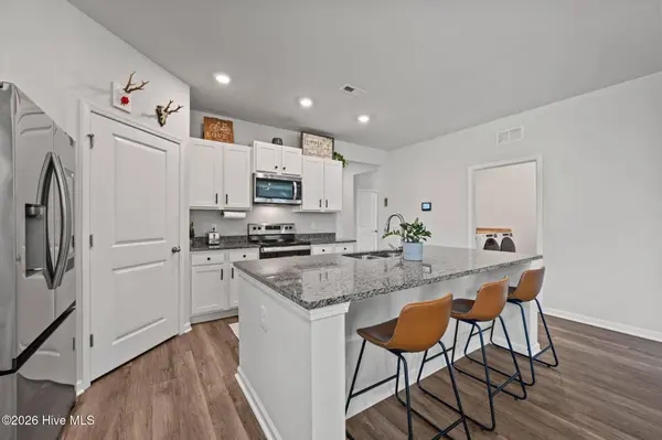 133 Delray CT, Sneads Ferry, NC 28460