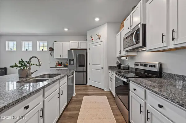 133 Delray CT, Sneads Ferry, NC 28460