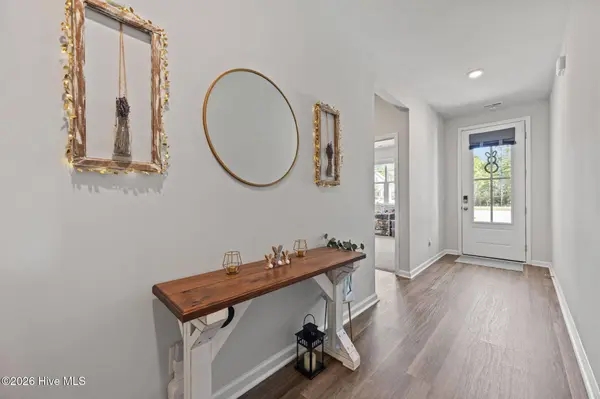 133 Delray CT, Sneads Ferry, NC 28460