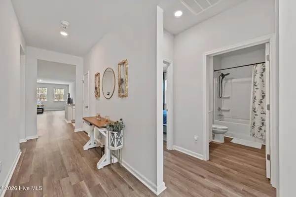 133 Delray CT, Sneads Ferry, NC 28460