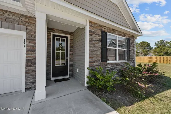 133 Delray CT, Sneads Ferry, NC 28460