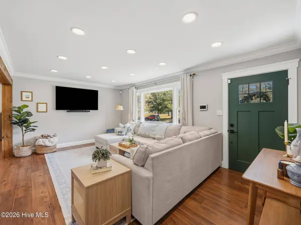 209 Puller DR, Jacksonville, NC 28540