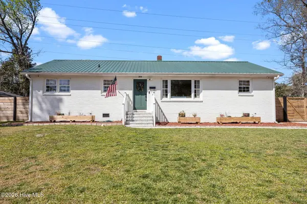 209 Puller DR, Jacksonville, NC 28540