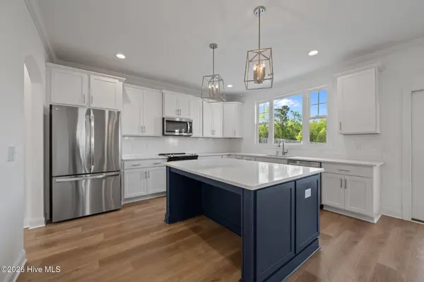 210 W Yellow Lois DR, Hampstead, NC 28443