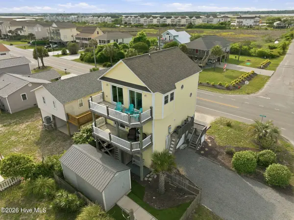 1426 N New River DR, Surf City, NC