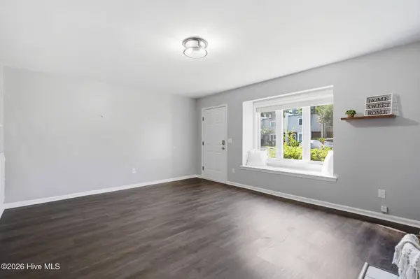 532 Cobblestone DR, Wilmington, NC 28405