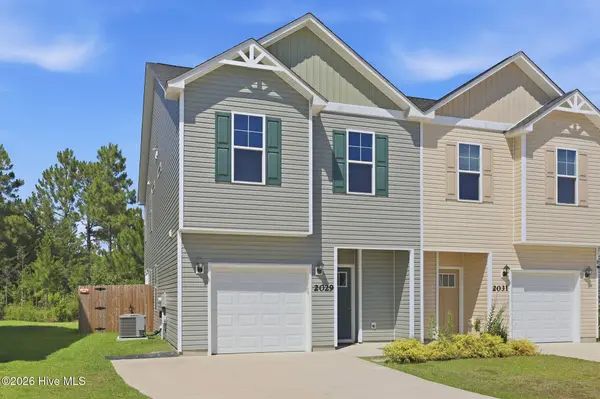 2029 Folkstone Woods LN, Holly Ridge, NC 28445