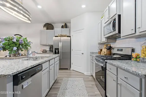 348 Windy Woods WAY, Wilmington, NC 28401
