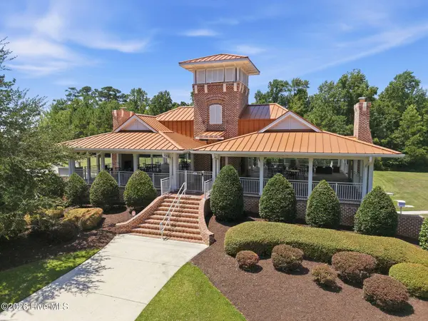 135 Hydrangea LN, Hampstead, NC 28443