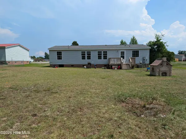 129 Magnolia Gardens DR, Jacksonville, NC 28540