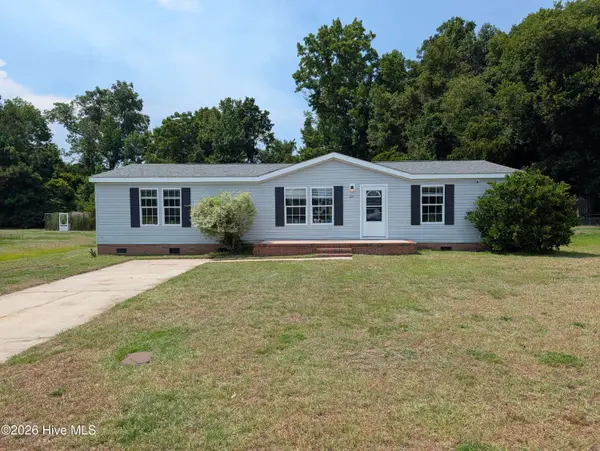 129 Magnolia Gardens DR, Jacksonville, NC 28540