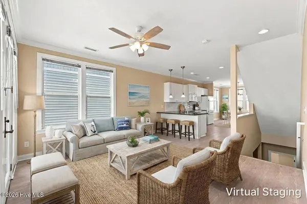 108 Egret Landing CT #B, Surf City, NC 28445