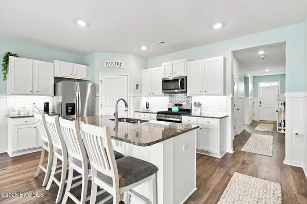 2521 Sandy Banks LN, Wilmington, NC 28401
